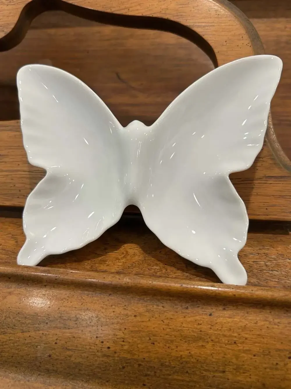 White Porcelain Butterfly Shaped Trinket Tray Ring Bowl